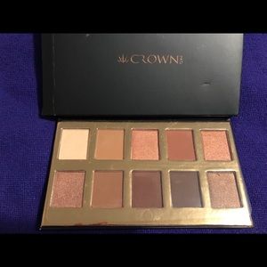 Eyeshadow palette